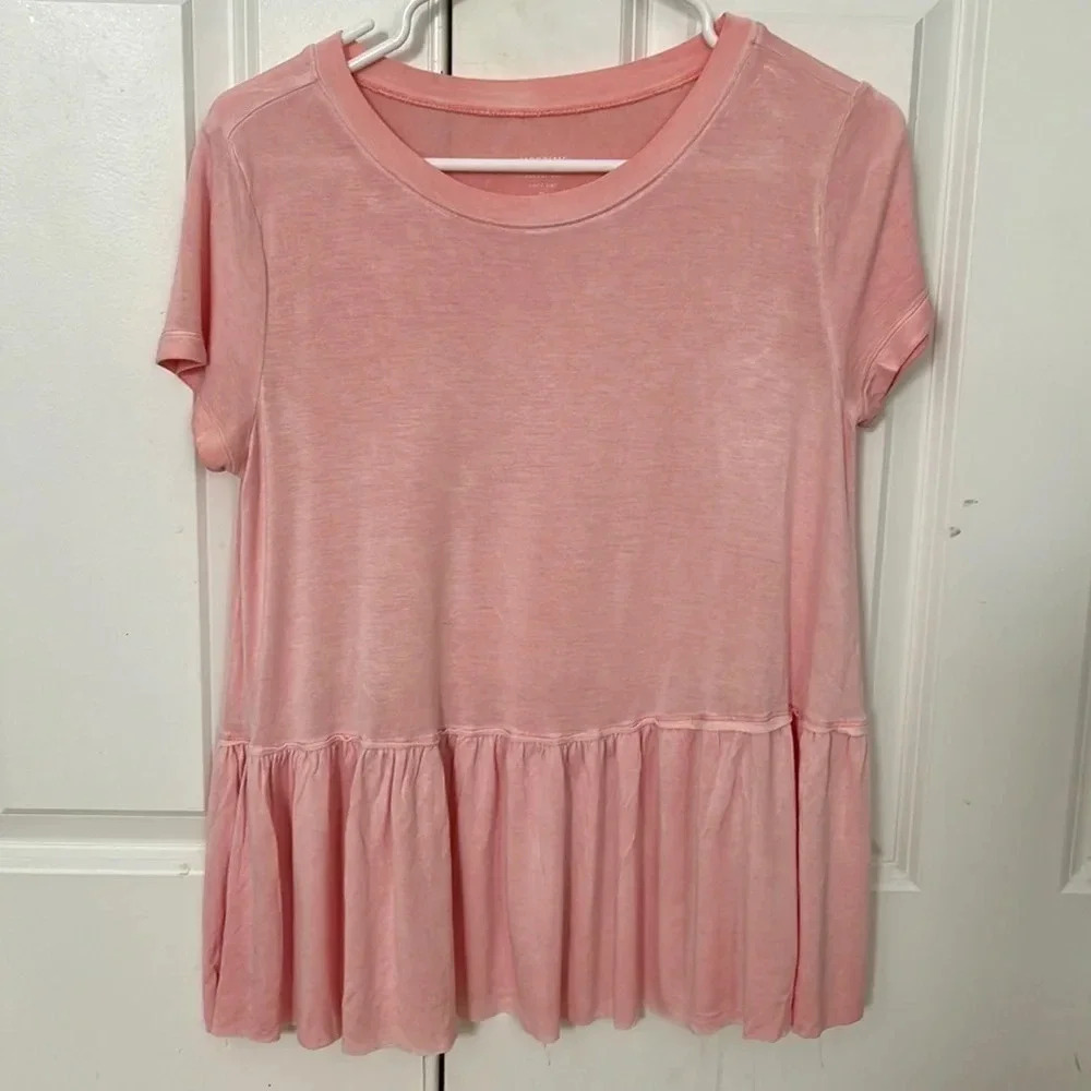 Mossimo pink shirt size XS short sleeve flowy